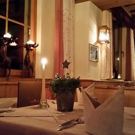 Hotell Garni - Restaurant Kaminstube