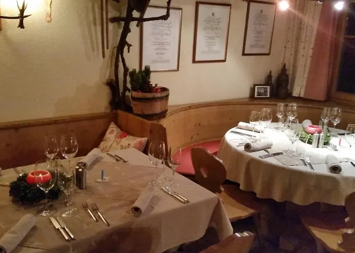 Ξενοδοχείο Garni - Restaurant Kaminstube