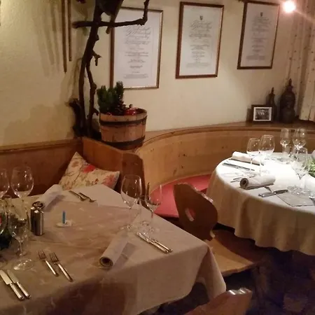 Hotel Garni - Restaurant Kaminstube