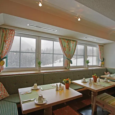 Hotel Garni - Restaurant Kaminstube