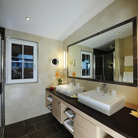 Garni - Restaurant Kaminstube