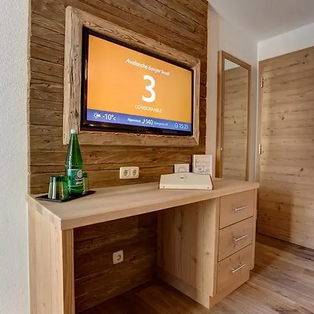 Garni - Restaurant Kaminstube 4*